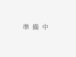 َq